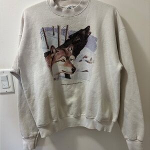 Vintage Men's Gray Wolf Graphic Sweater